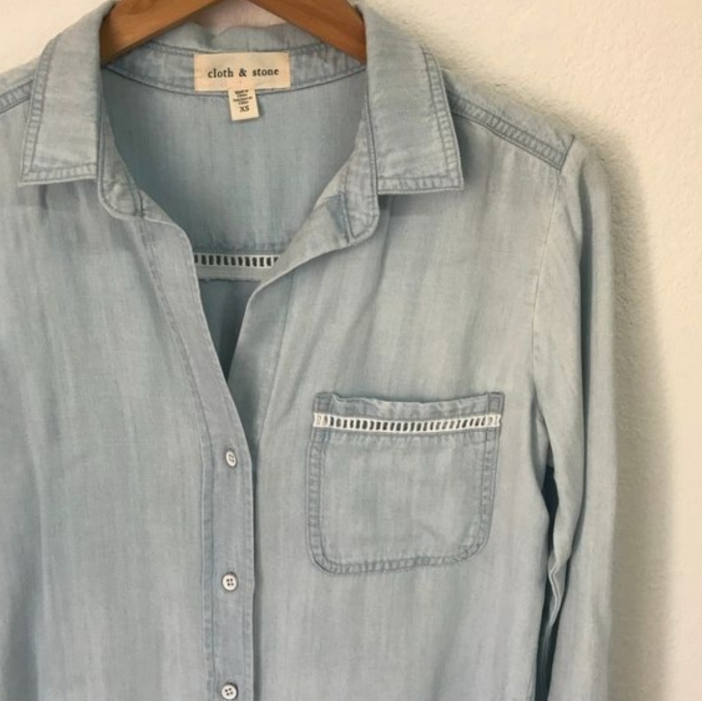 Anthro Cloth and Stone Chambray Button-Down Shirt